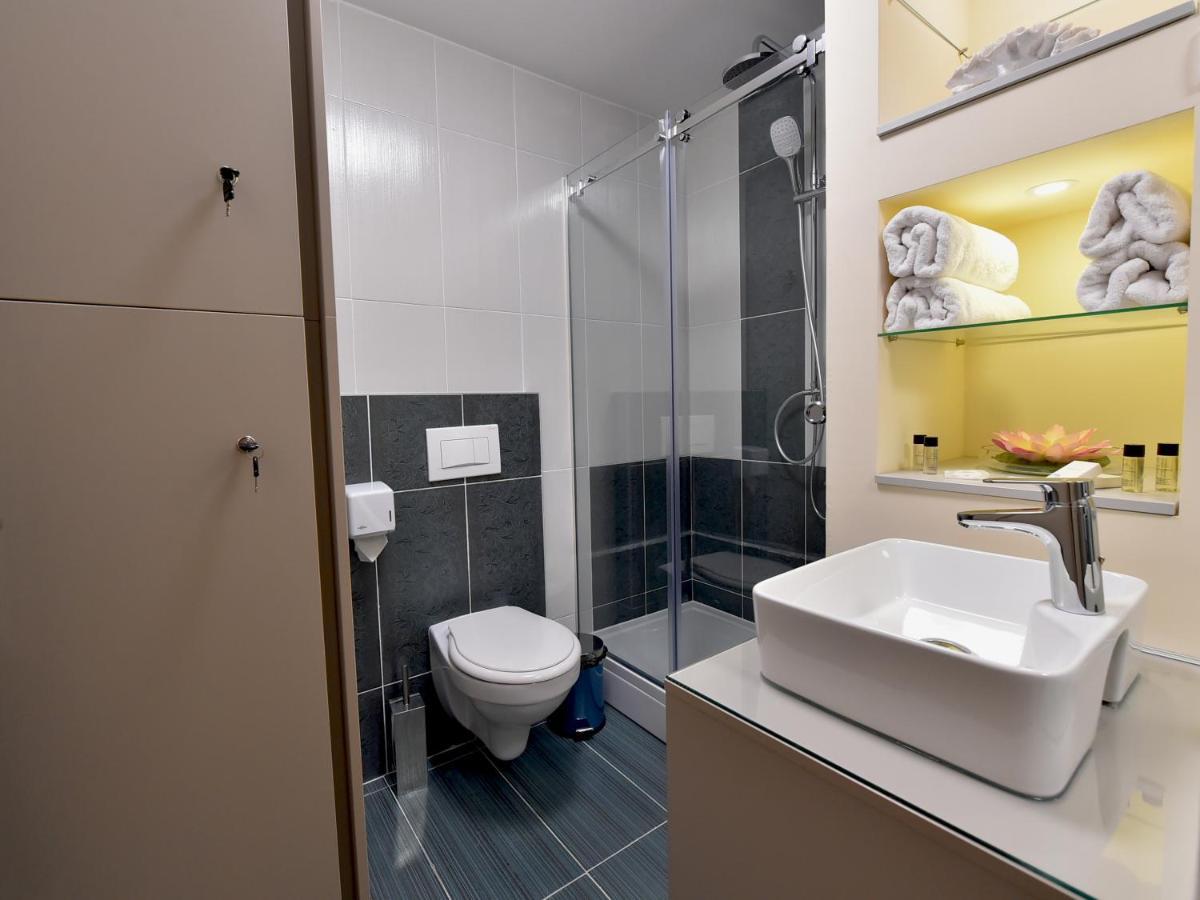גורני מילנובץ Sky Lux Apartman מראה חיצוני תמונה
